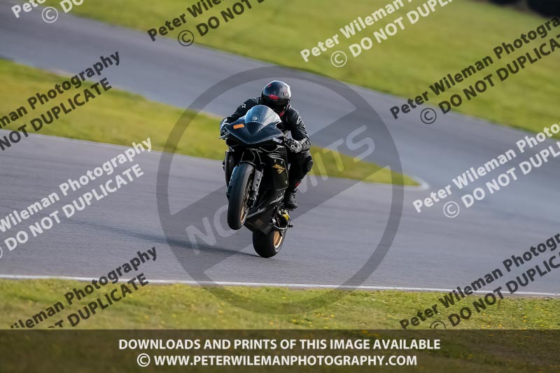 PJM Photography;anglesey no limits trackday;anglesey photographs;anglesey trackday photographs;enduro digital images;event digital images;eventdigitalimages;no limits trackdays;peter wileman photography;racing digital images;trac mon;trackday digital images;trackday photos;ty croes